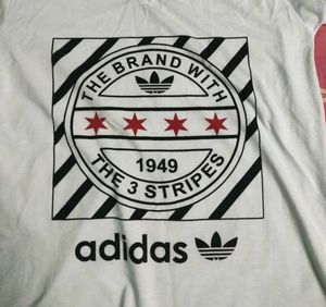 Adidas Unisex T-shirt✨