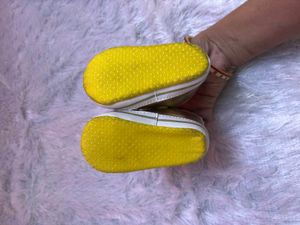 Sparkly Gold Baby Shoes