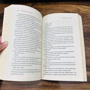 Colleen Hoover Novels: It Ends With Us &amp; Ugly Love