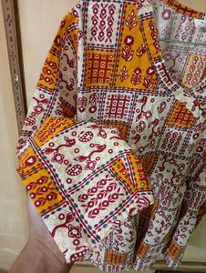 Short Printed Kurti | 100% Cotton | Size L