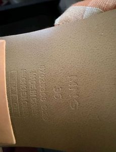 Mango kitten heel