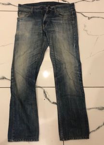 Men's Blue Distressed Denim Jeans