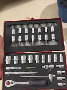 Socket Wrench Tool Set