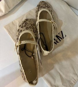 Zara mesh flats