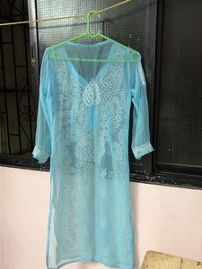 chikankari kurti