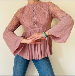 Boho Lace Bell Sleeve Peplum Top