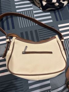 Zuby Brand Stylish Cream Hobo Bag