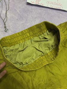 high waist Olive Green Textured Shorts24-28