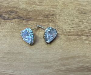 Artificial Diamond Heart Shaped Anti Tarnish Studs