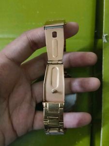 Elegant Rose Gold Tone Women's Watch