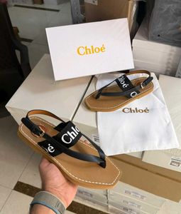 Chloe Flat