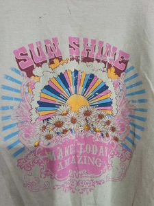 Retro "Sun Shine" Graphic Tee