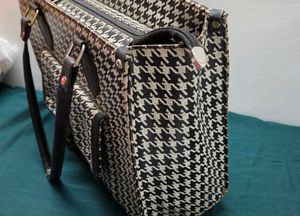 Chic Houndstooth Tote Bag