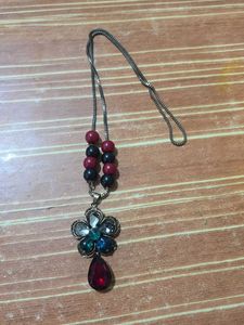 Vintage Flower Pendant Necklace