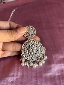 Elegant Pearl &amp; Crystal Jewellery Set