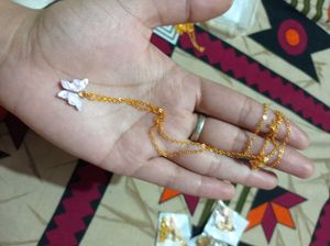Chic Butterfly Pendant Necklace