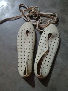 Chic Ballet Flats with Star Cutouts