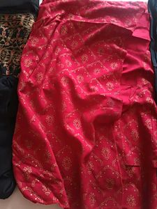 Beautiful Kurta Set with red Dupatta(new)