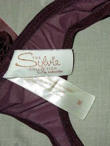 Elegant Thong with Sequins and Bow Detail