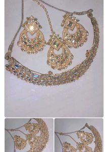 Elegant Gold-Tone Jewelry Set combo