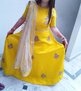 SALE - 700 Rs Stunning yellow gown with dupatta