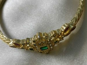 Elegant 22kt Gold Plated Bangle with Green Stone