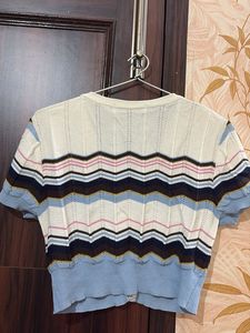 Chic Cropped Cardigan Top