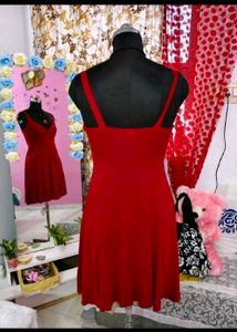 Elegant Red V-Neck Party Dress