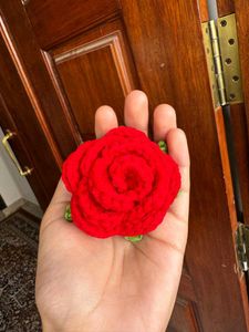 100% handmade crochet rose for gifting and ect