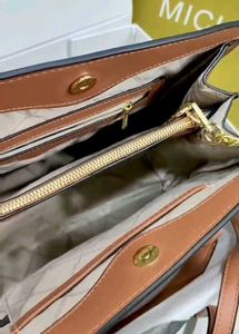 Micheal kors handbags