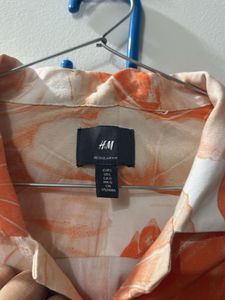 Vibrant Floral Print Button-Up Shirt