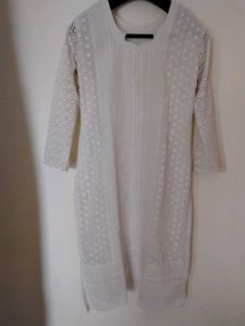 Elegant White Chikankari Kurta