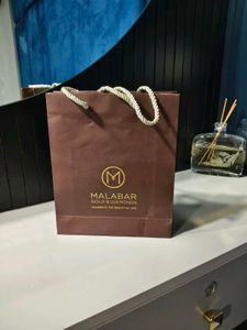 Malabar Gold & Diamonds Paper Gift Bag
