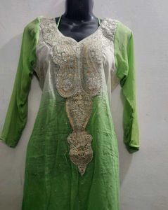 Very Attractive Kurta Inner With Lahenga