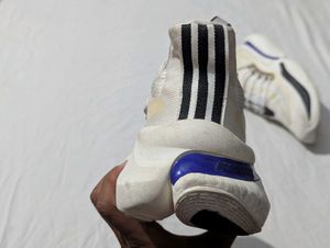 Adidas Bounce Sneakers