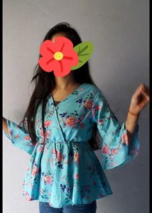Floral Print Flared Sleeve Top