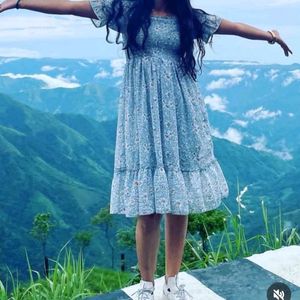 Floral Puff Sleeve Smocked Midi Dress