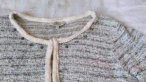 Very Beautiful Woolen Cardigan