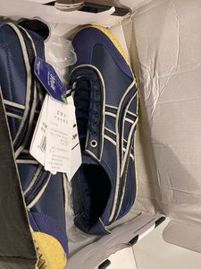 Onitsuka Tiger Navy Sneakers