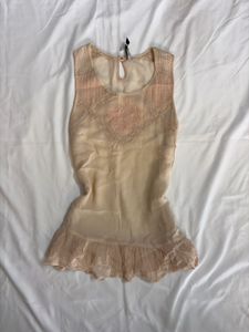 ✨SALE✨Cream Lace Trim Ruffled Tank Top