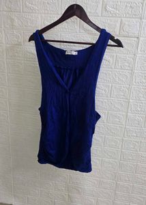 Blue Sleeveless Hooded Cardigan