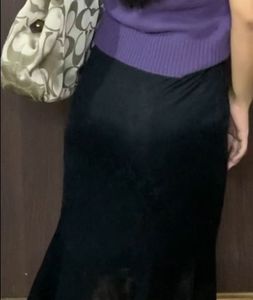 Chic Black Midi Skirt