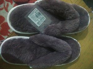 ❤️Princess Slippers New With Tag Cute Furry Warm