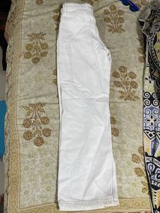 NUON white jeans🤍