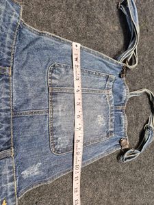 Bershka Distressed Denim Short Dungarees / Shortal
