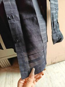 Men's Black Striped Casual Shirt