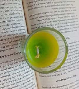 Two set Candle- Red and Green