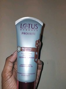 Lotus Herbals PROBRITE CLEANSING FOAM