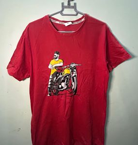 Men's Red Graphic T-Shirt