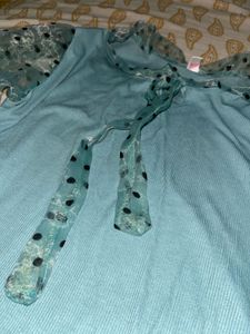Assorted Women's Tops Bundle (9x top